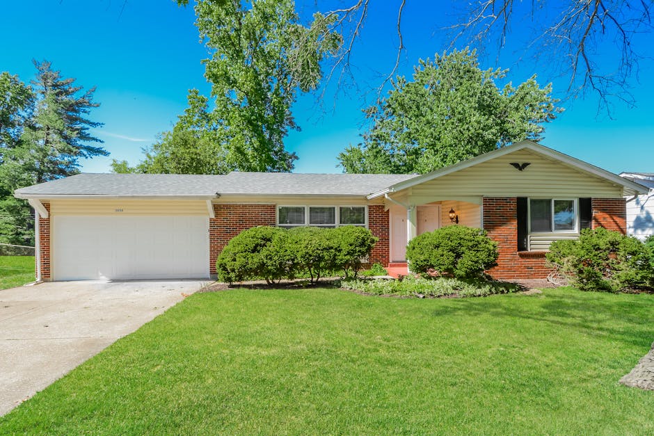 3056 ABERDEEN DR, FLORISSANT, MO 63033 Home for Rent 3 Beds, 2